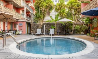 Royal Grove Waikiki