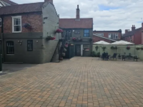 博蒙德十字旅館 特倫託河上的紐瓦克酒店