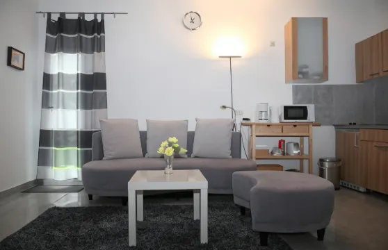 波鴻白色之家公寓