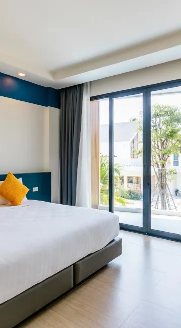 ห้องดีลักซ์ (เตียงเดี่ยว) วิวสระว่ายน้ำ