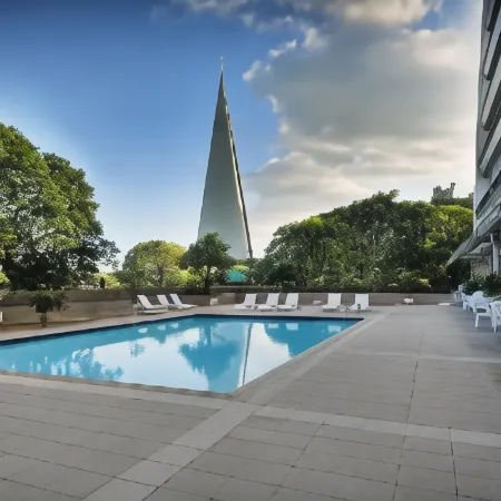 Hotel Deville Prime Maringá