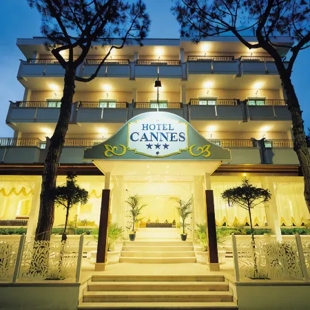 Hotel Cannes - in Pieno Centro