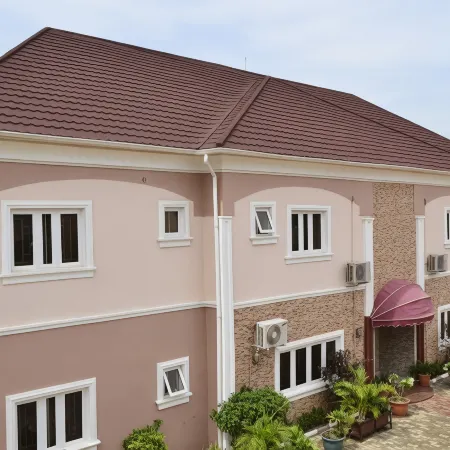 Auris Court - Guest Room