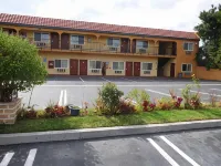 Diamond Inn - Motels