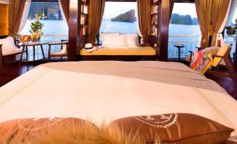 Hera Grand Luxury Cruises Halong