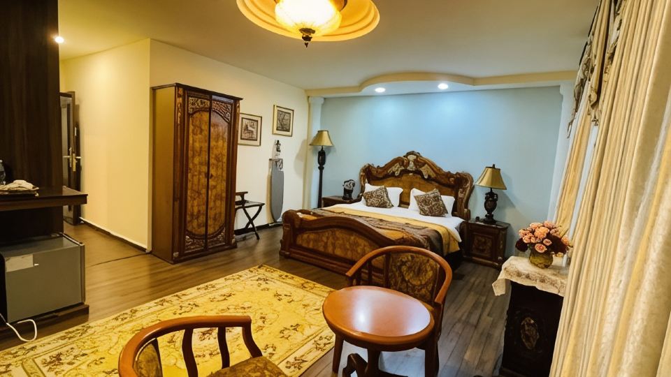 K GARDEN HOTEL PARIT BUNTAR