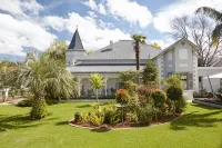 The Robertson Small Hotel and Spa by the Living Journey Collection Các khách sạn ở 