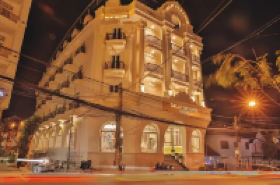 Dalat Paradise Hotel