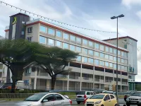 Higher Hotel Hotels in 