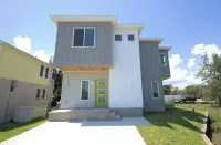 Modern Luxury at Vilano Beach - 3-Star