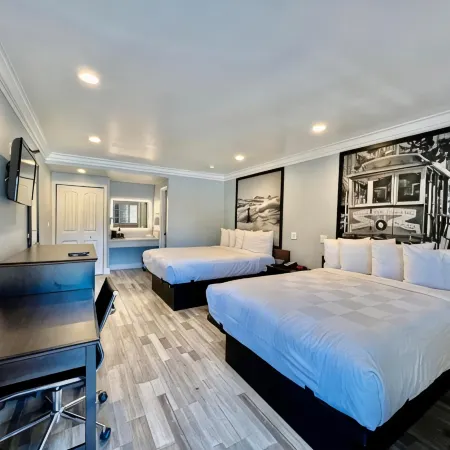 Aura Inn Monterey