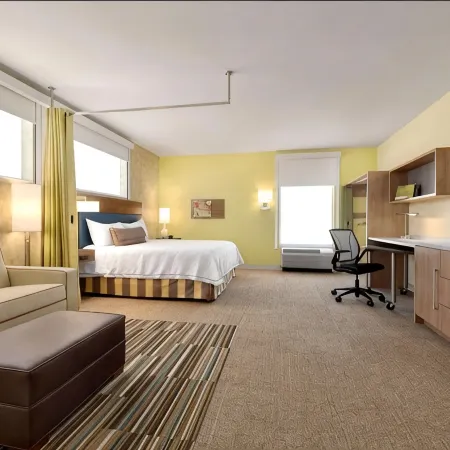 Home2 Suites by Hilton Cleveland Beachwood