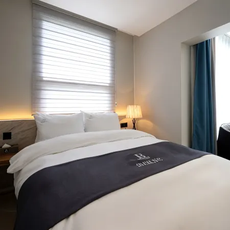 Blanc Hotel & Resort