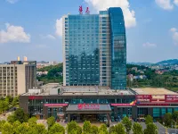 Huatian Hotel Loudi فنادق في لَودي