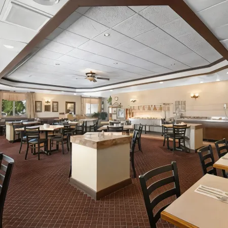 Ramada by Wyndham Enid