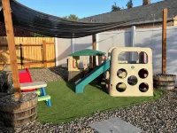 Clarkston House with pool! Relax and enjoy with family and friends