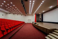 Amza Park Hotel