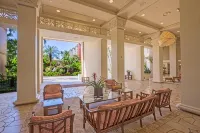 Closest 1-Bedroom to the Beach at Kaanapali Shores. Just 65 Steps to Sand! - 3성급