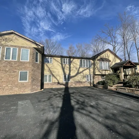 Happy Valley Countryside Retreat