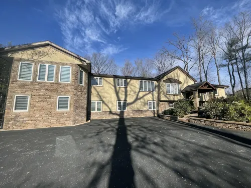 Happy Valley Countryside Retreat