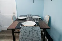 'Croton Nook' - Spacious Studio with Full Eat-in Kitchen, Cozy Getaway - 3-Star