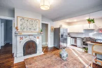 Family Friendly Unit steps from Cobbs Hill Park & Upper Monroe Neighborhood - 4-Star