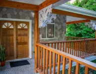 Majestic Villa, breathtaking view of famous Pitons, Ocean and Soufriere Town Hotels in 
