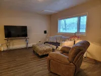 Charming 2-bedroom duplex apartment with WiFi in Fairbanks - Condos