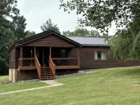 Country Cabin, an Archer’s Retreat