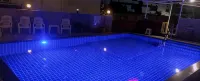 The Esse Hotel Pattaya - Bares