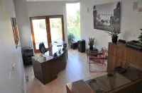 Venice Canals Contemporary, unique wildlife, amazing reviews - 3 星級