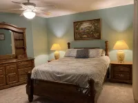 Lake Fork house with private boat ramp, dock, fishing light, kayak, 8 acres land - 4-Star