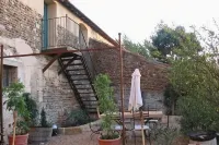 In the middle of the vineyard in the castel - Homestays