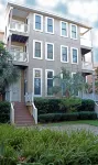 Stylish Townhome by K&P Hotel - Labor Day Special, 5 for 4; 4 for 3.5 - Jacuzzi