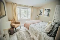 4-Bedroom in-Ground Pool 10 Minutes to Downtown Grand Rapids and Grr Airport