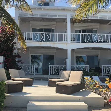DESIGN STUNNING LUXURY BEACH-HOUSE FULLY RENOVATED 5 Stars L