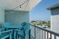 Swell Life Oceanfront Condo, Pup Friendly, Pools - 3성급