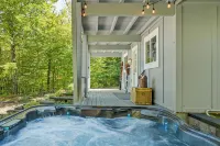 Tanglewood Retreat - Hot Tub - Fire Pit - Mountain View