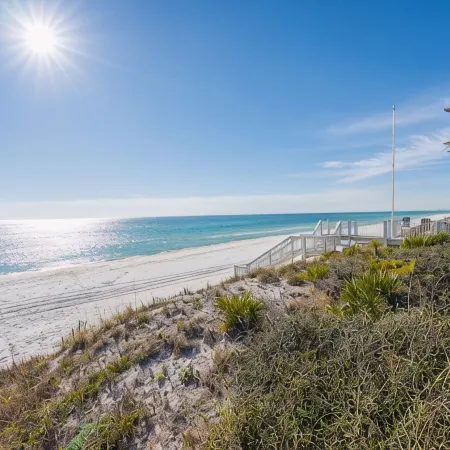 Hidden Gem, South of 30A w/ Private Beach Access