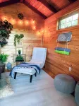 A Spacious and Elegant 3BR Californian Retreat
