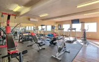 BRAND NEW beachfront remodeled condo - Gym