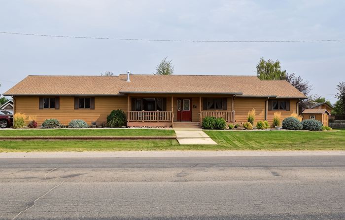 Beautiful Spacious Home - Near Fergus High School