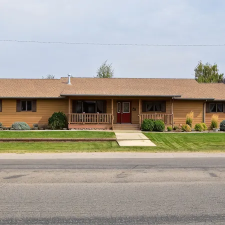 Beautiful Spacious Home - Near Fergus High School