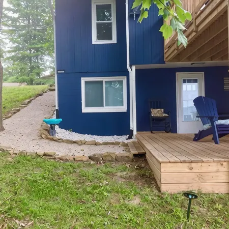 1 Bdrm Modern Oasis Near Everything.