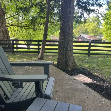 Welcome to Bourbon Oak Smokehouse, in the heart of Bardstown, KY