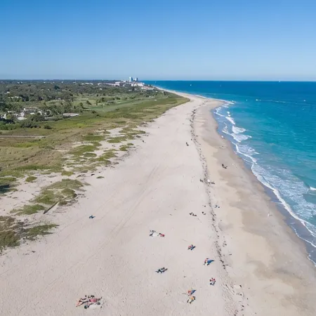 SOUTH BEACH's Closest Home • AQUA COTTAGE • Comfy Cozy Fun Seaside Vero Beach