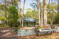 Kalimna Woods Cottages - 4-Star