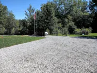newly remodeled cabin style cottage, close to public boat ramps, and beaches . - Wifi