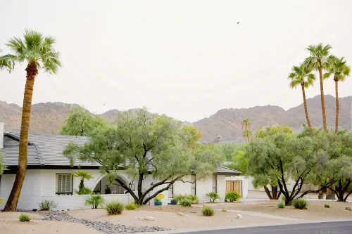 Luxury Mummy Mountain Paradise with Heated Pool, Fire Pit, and Sport Court - جاكوزي