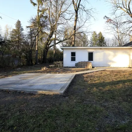 Global Vibes Parlor Renovated home,1 min to golf course & close to two stadiums